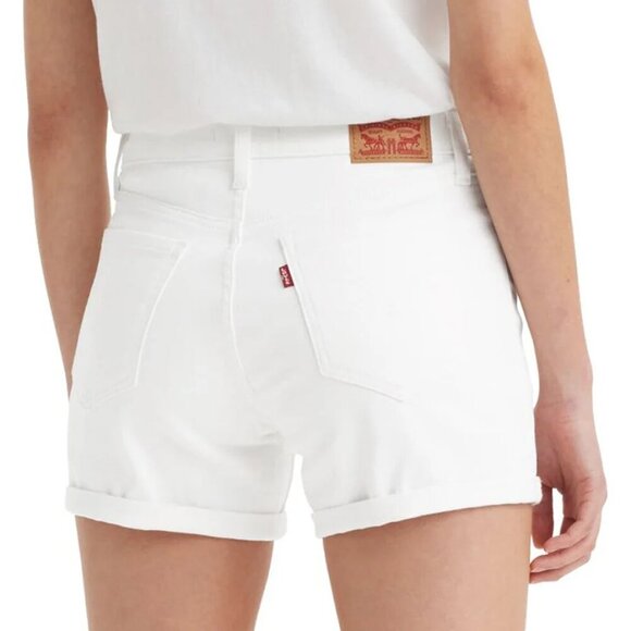 NWT - Levi's White Ladies' Mid-Length Short – Size 28/6 - Picture 1 of 5